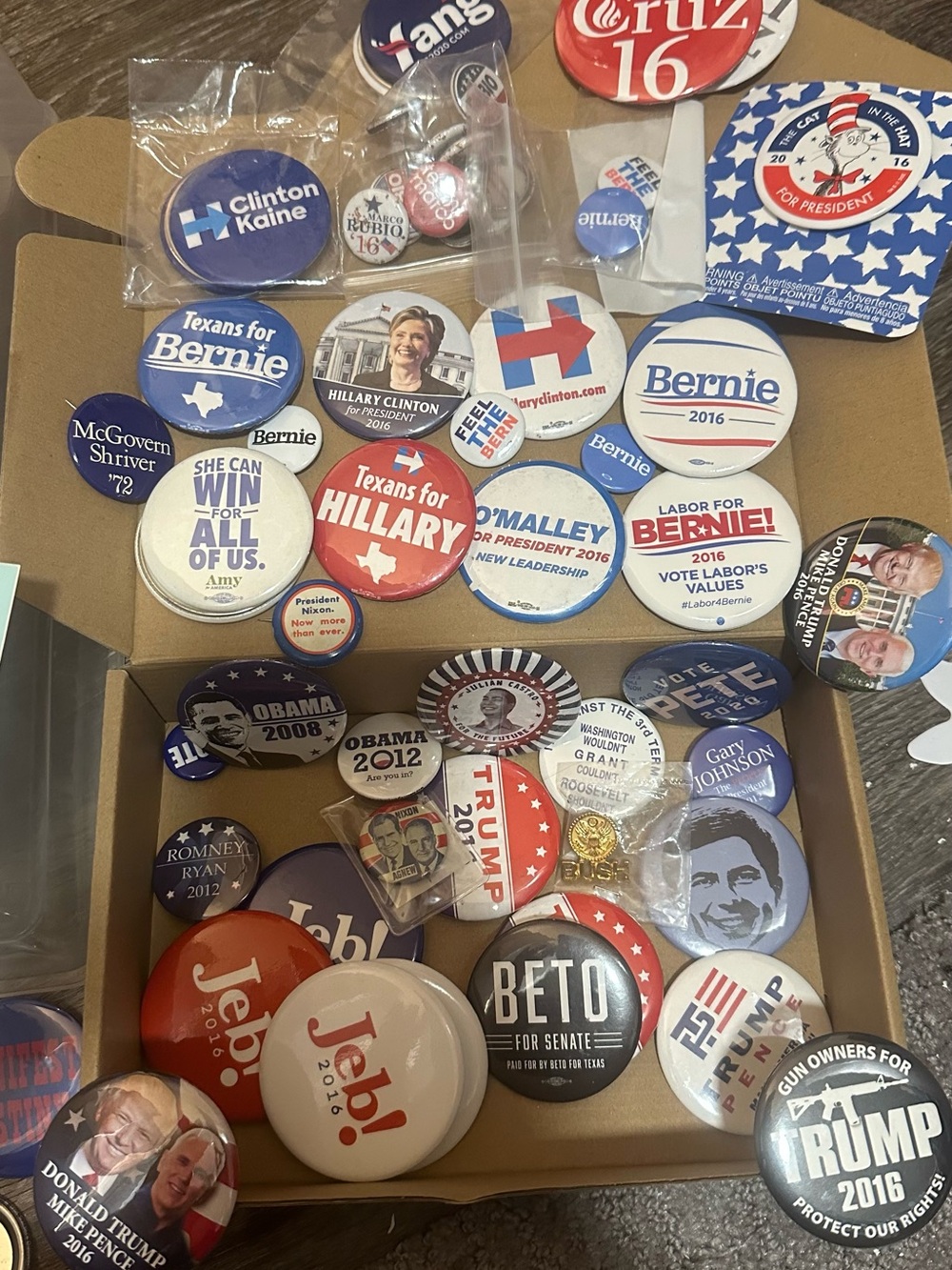 Authentic Campaign Button Collection - Picture 4 of 4